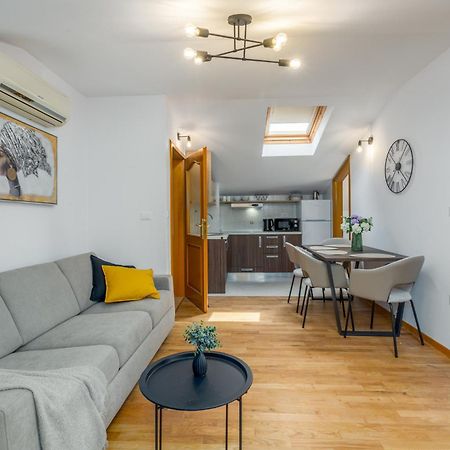 Apartments Bellissima Фунтана Екстериор снимка