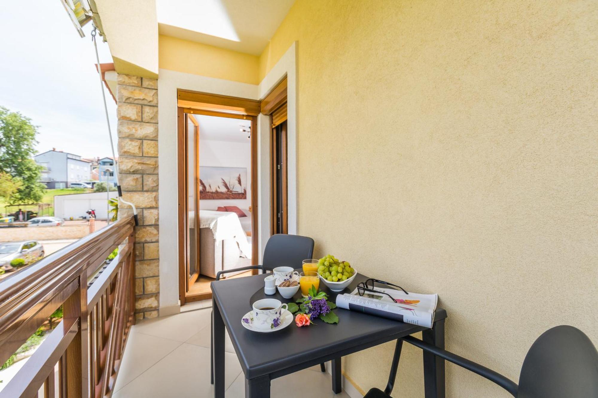 Apartments Bellissima Фунтана Екстериор снимка