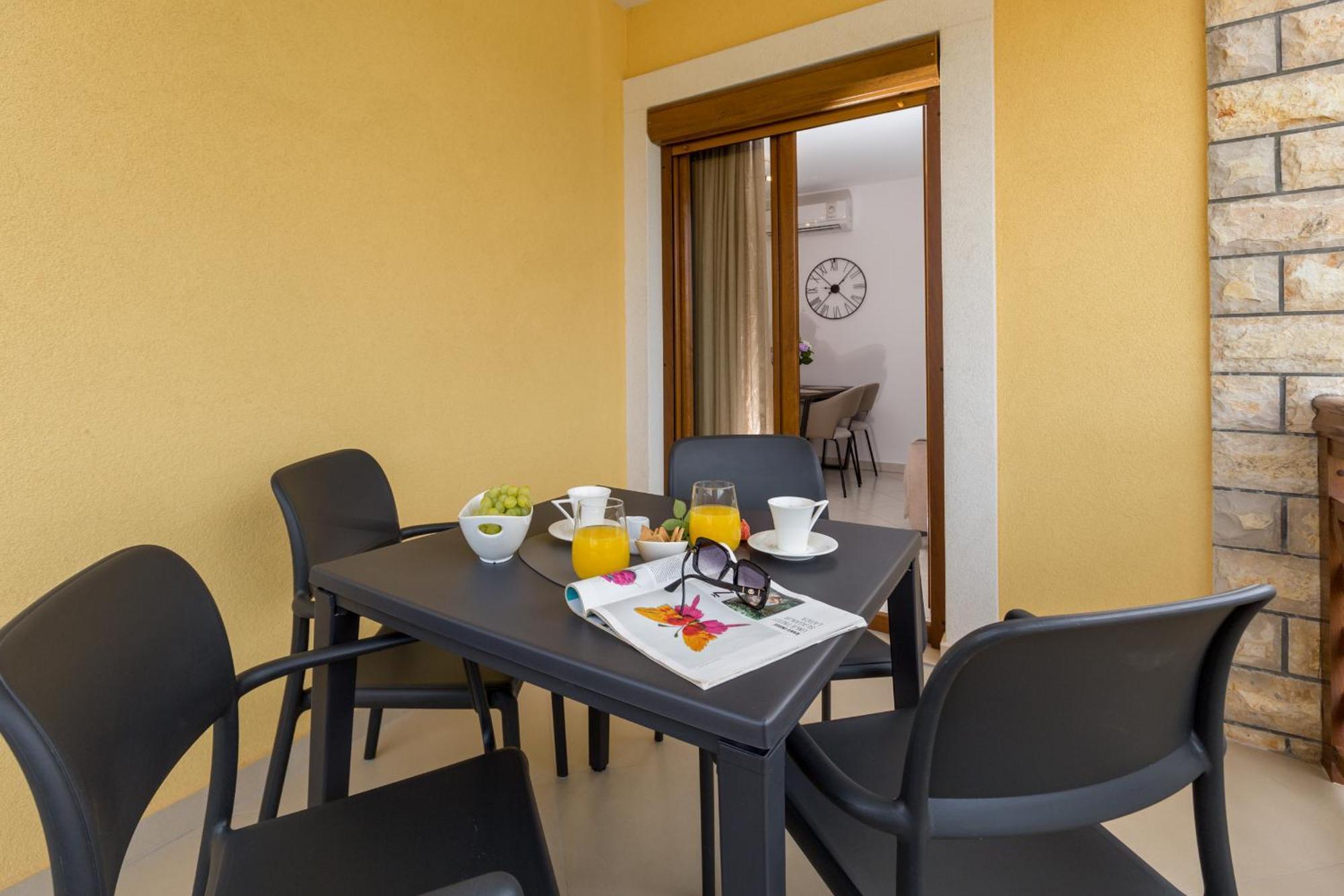 Apartments Bellissima Фунтана Екстериор снимка