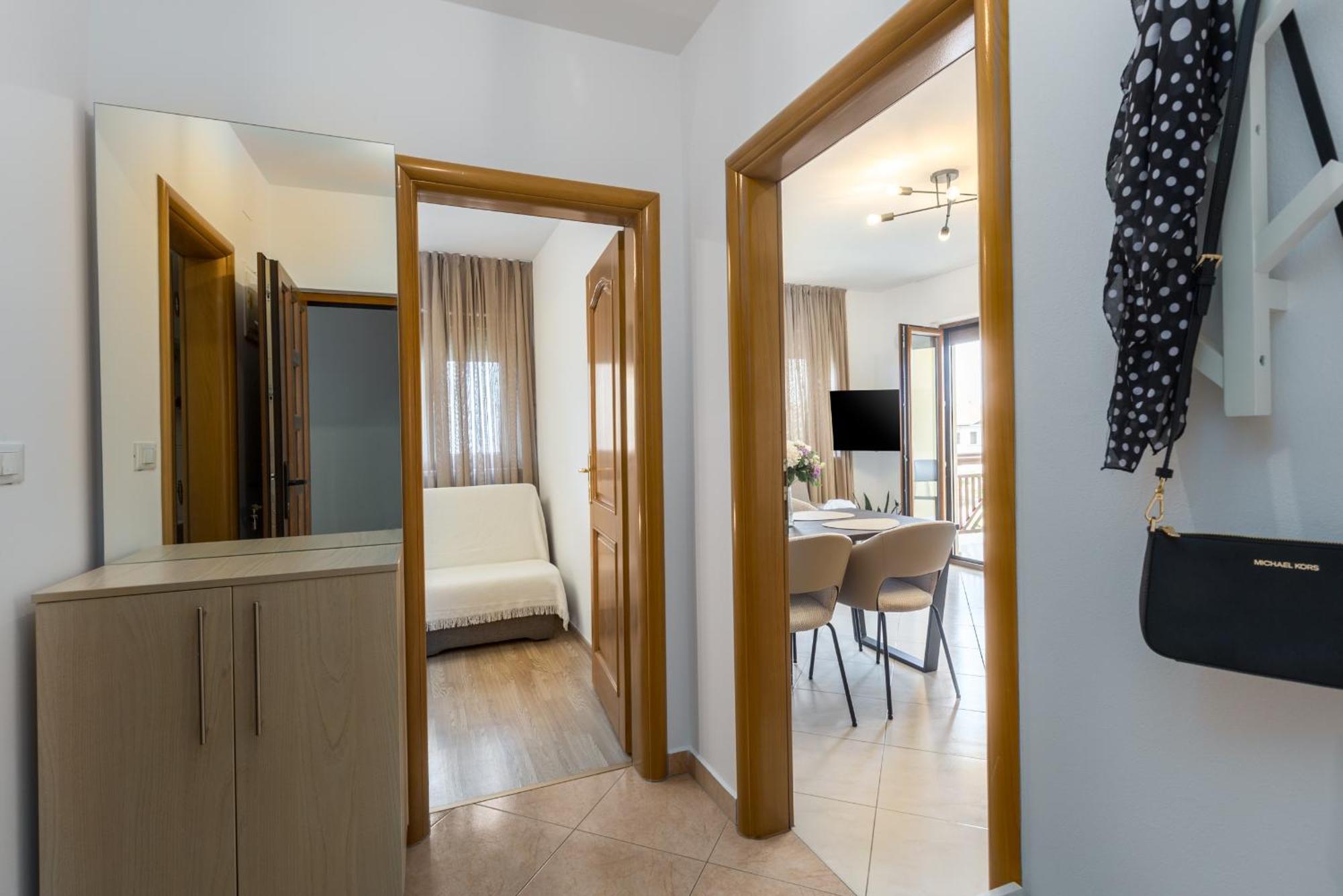 Apartments Bellissima Фунтана Екстериор снимка