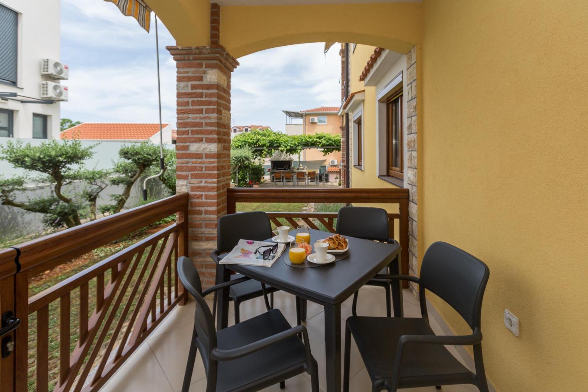 Apartments Bellissima Фунтана Екстериор снимка