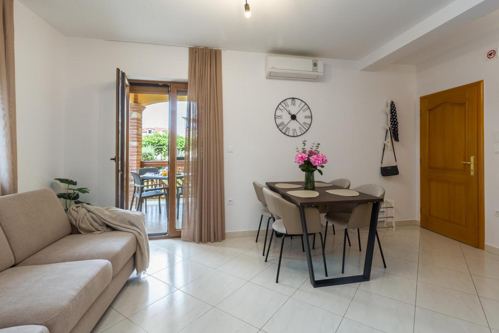 Apartments Bellissima Фунтана Екстериор снимка